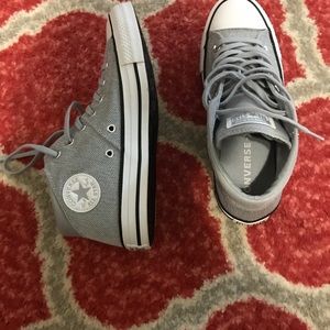 Mid top converse